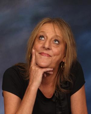 Image of Melissa Holmes